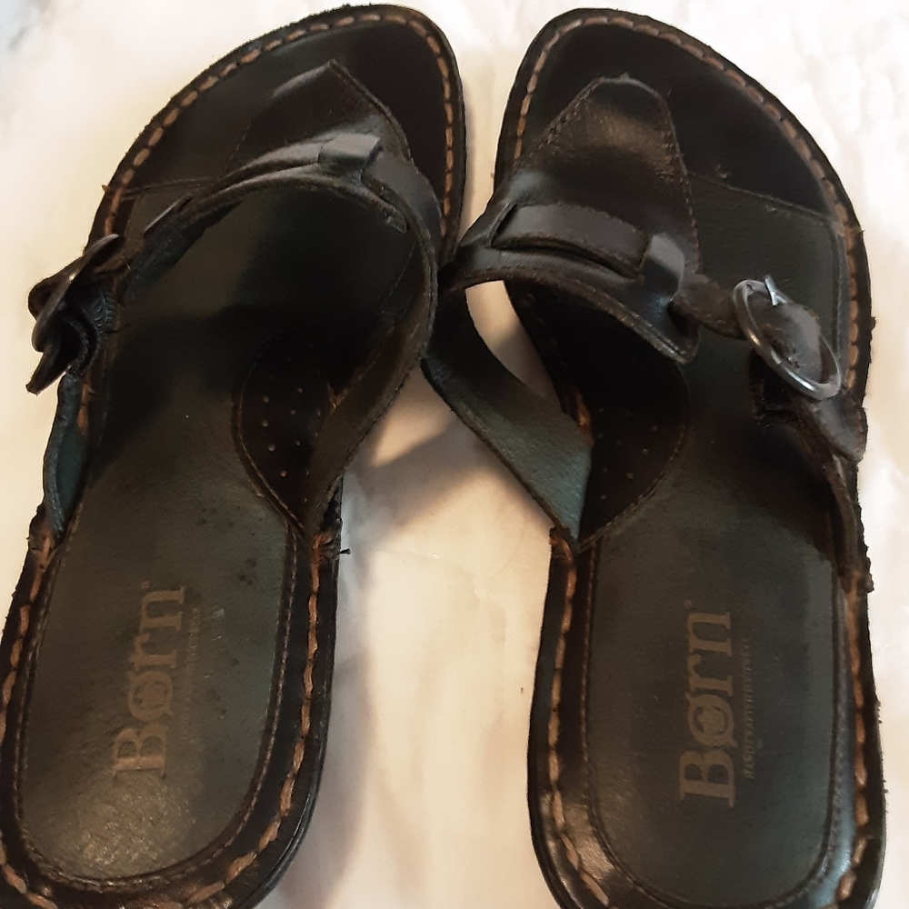 Born size 8 dark brown sandals - Picture 3 of 4